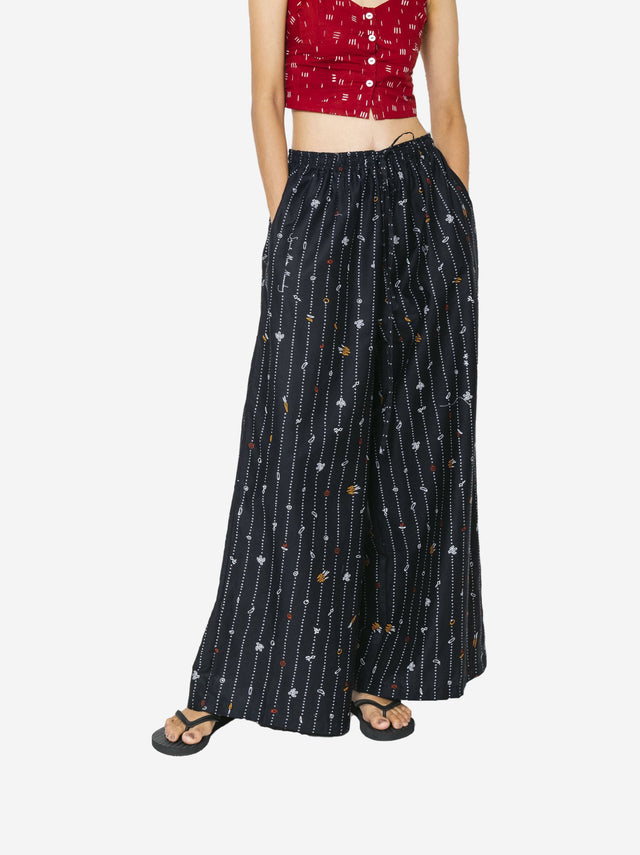 "Sejauh Mata Memandang X Dian Sastrowardoyo" "Tumbuh" - Woman's Tilem Pajama Pants