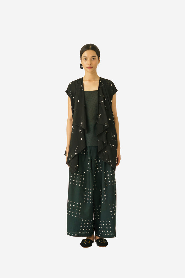 "Sejauh Mata Memandang X Tulus" - "Ruang Sendiri 2" - Ruffle Outwear