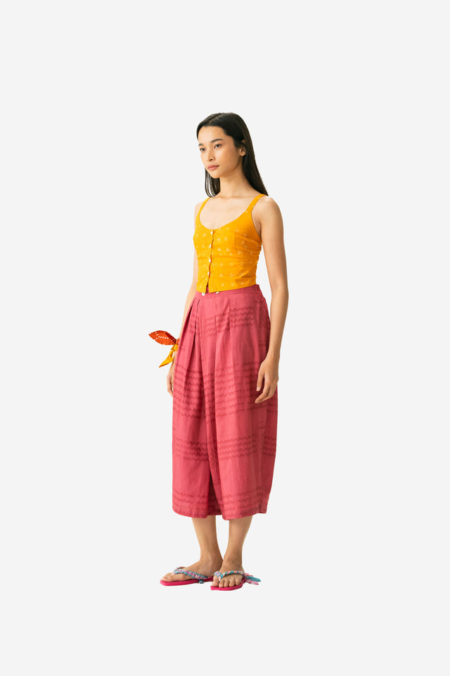 "Puspa" - Two Buttons Midi Pants