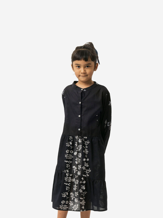 "Sejauh Mata Memandang X Dian Sastrowardoyo" "Tumbuh & Flora" - Kids Dress