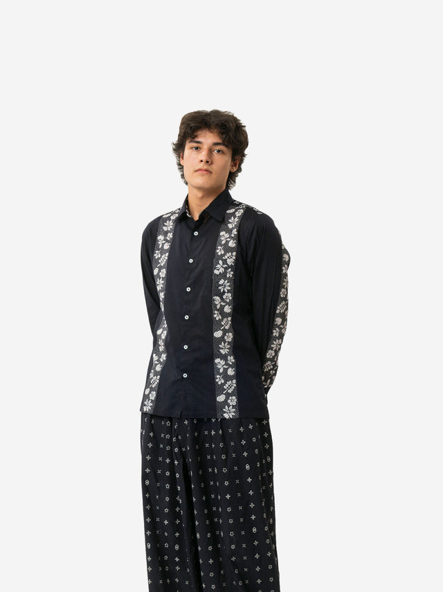 "Sejauh Mata Memandang X Dian Sastrowardoyo" "Tumbuh" Jeda - Long Sleeve Shirt