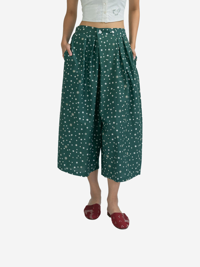 "Onde" - Plant-based Dye Two Buttons Midi Pants