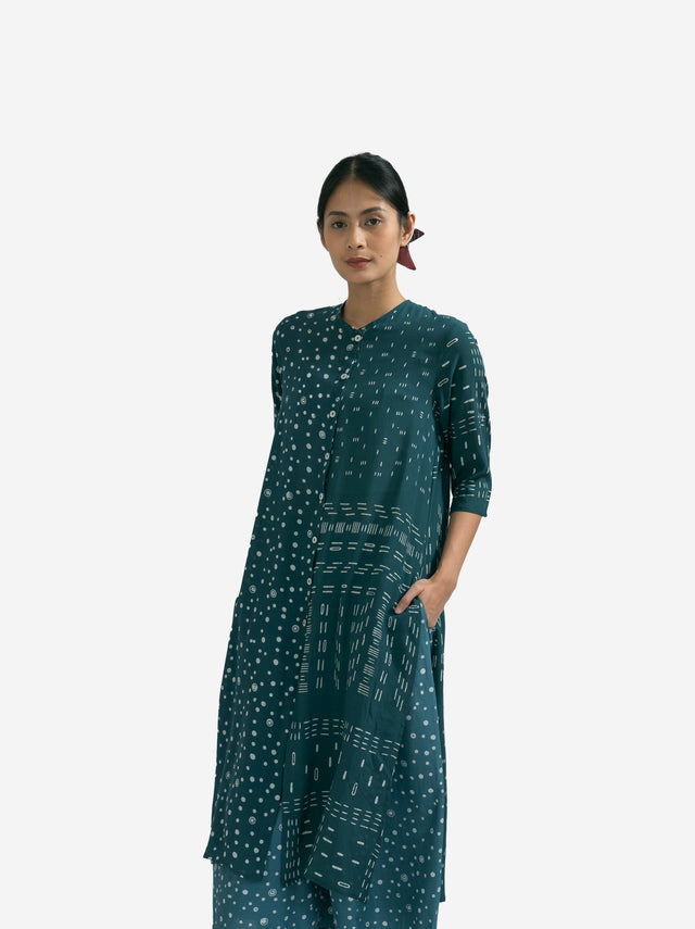 "Bambu Onde" - Plant-based Dye Baju Panjang