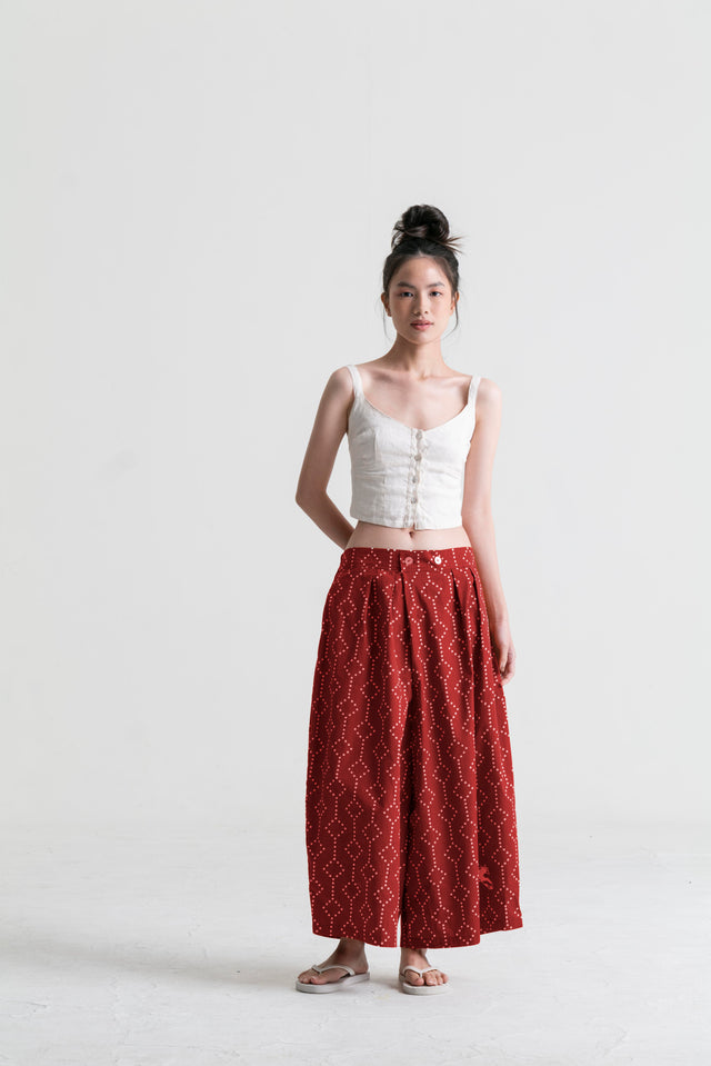 "Nitik Ayam" - Two Buttons Midi Pants