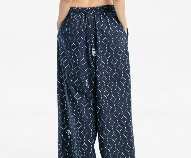 "Nitik Ayam" - Plant-based Dye Two Buttons Maxi Pants