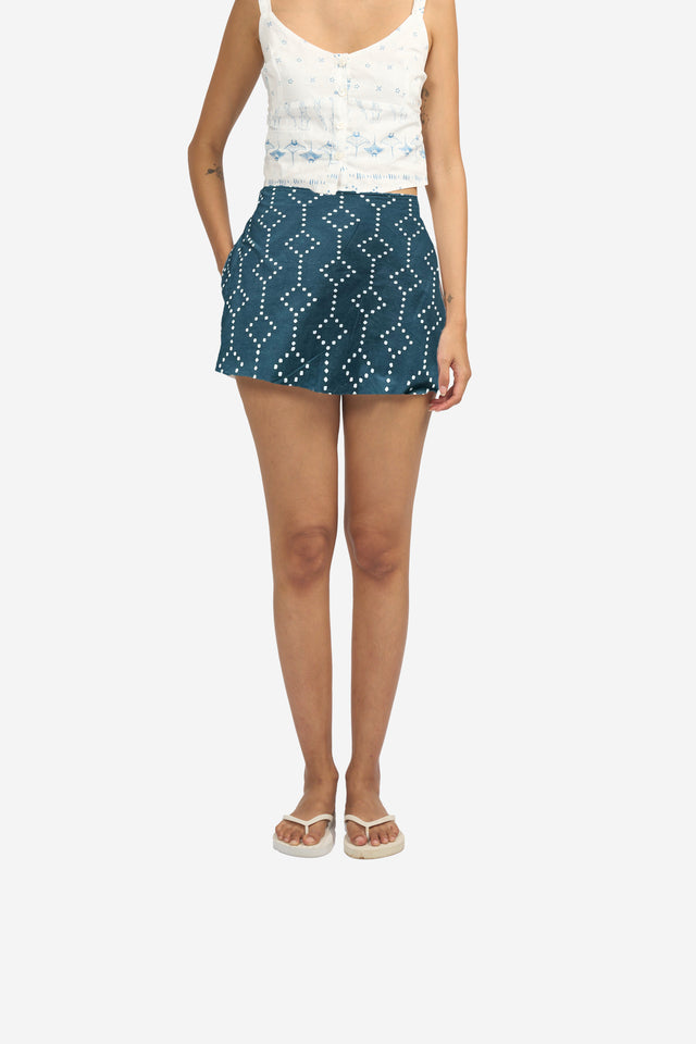 "Nitik Ayam" - Skort