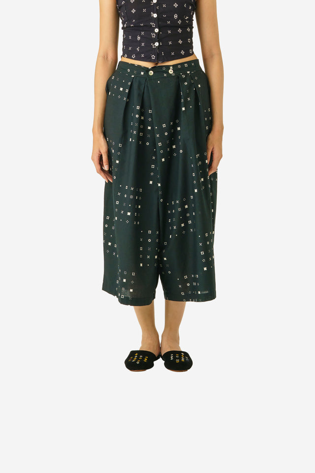 "Sejauh Mata Memandang X Tulus" - “Monokrom” - Woman's Two Buttons Midi Pants