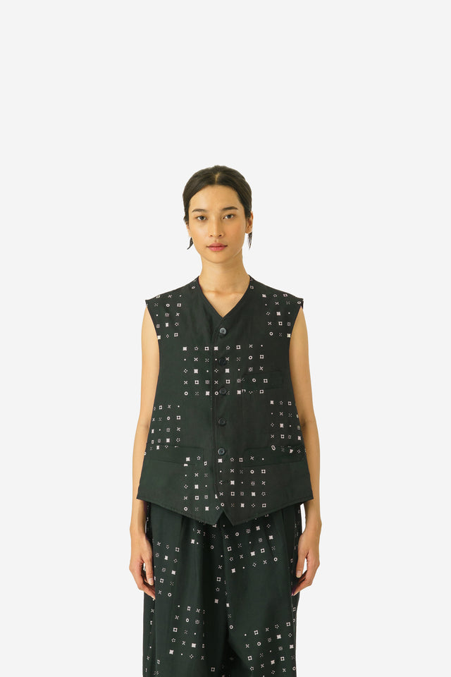 "Sejauh Mata Memandang X Tulus" - "Monokrom"- Vest