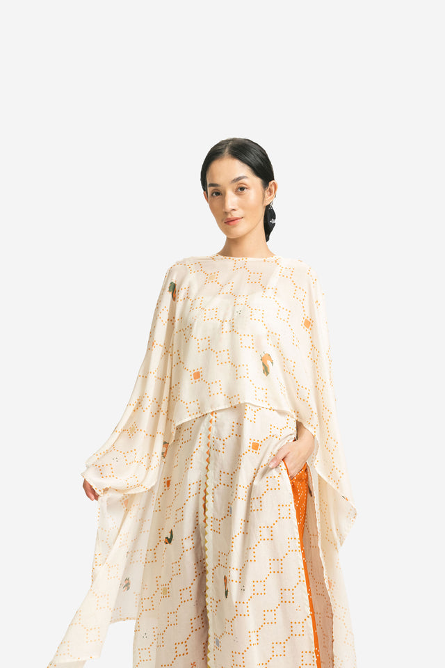 "Nitik Cerah" - Shawl Cape