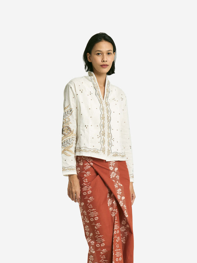 "Bunga Laut" - Embroidered Kebaya