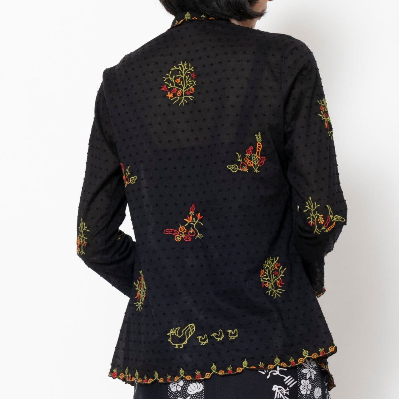 &quot;Tumbuh&quot; - Embroidered Kebaya Encim
